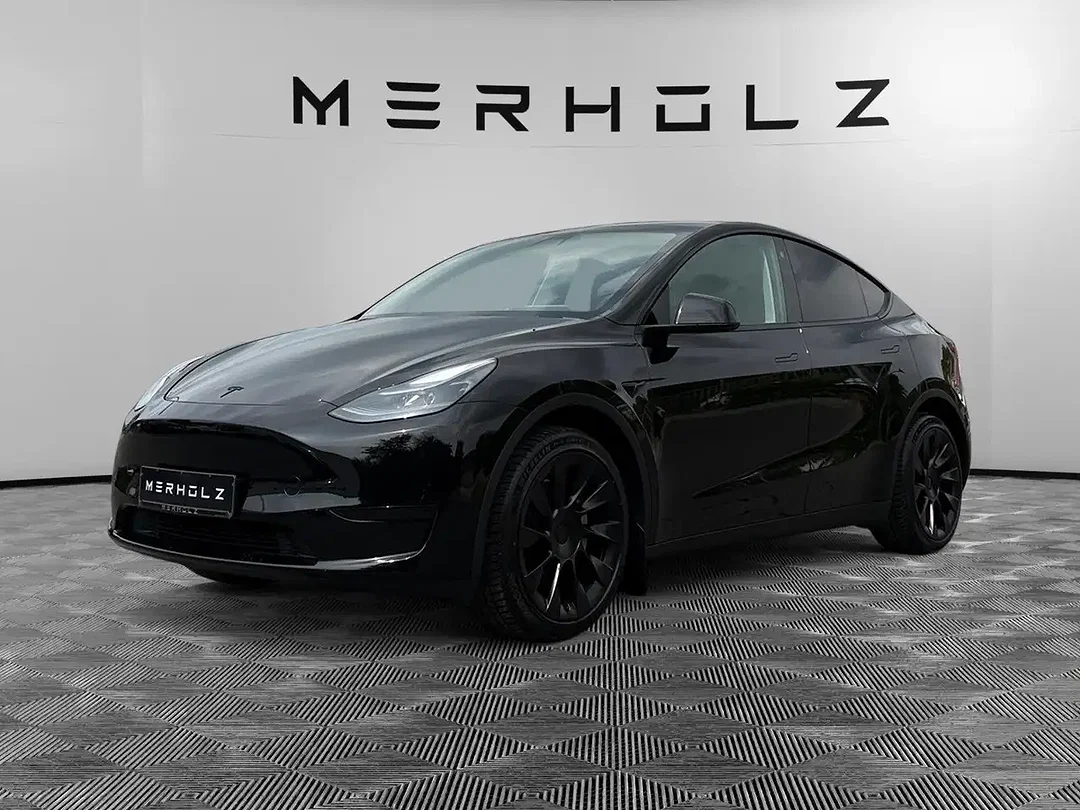 Tesla Model Y RWD - Afbeelding 1