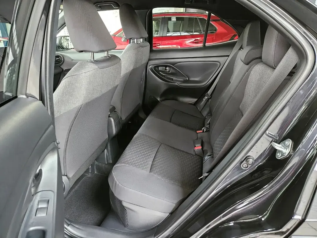 Toyota Yaris Cross Hybrid Teamplayer - Thumbnail 7