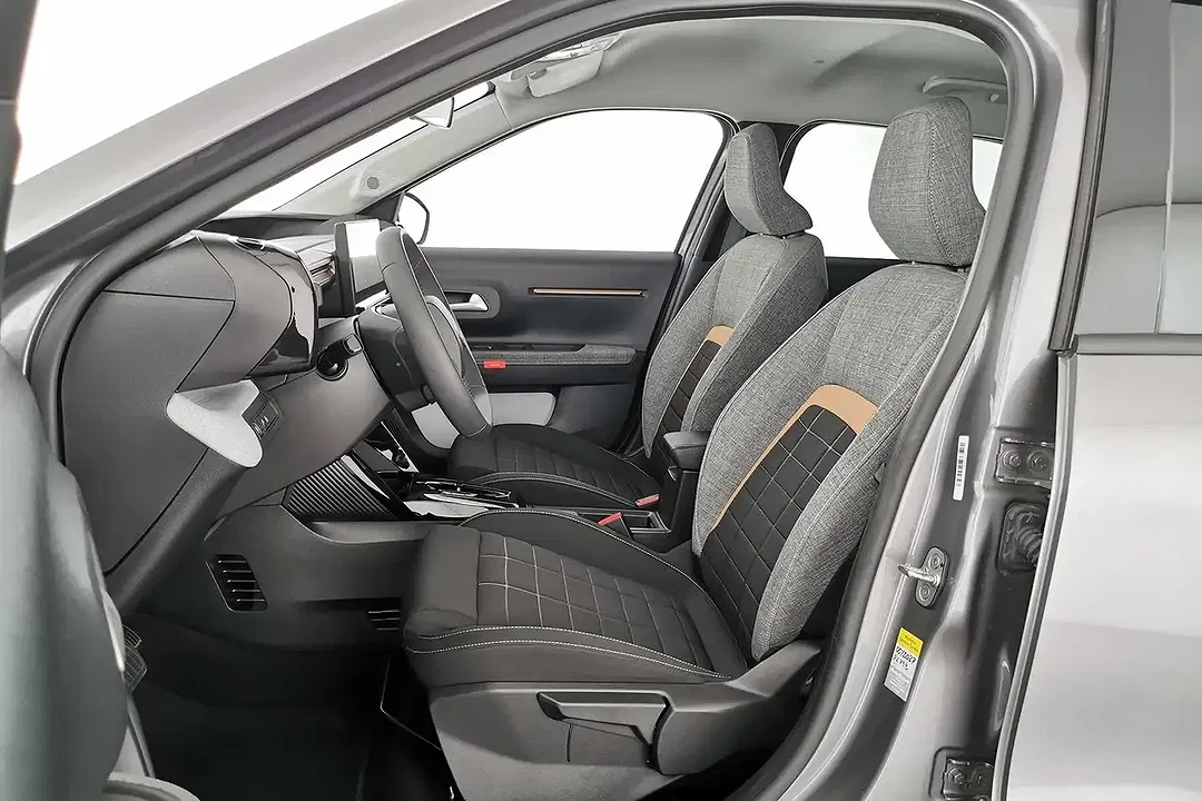 Citroen C3 Aircross 1.2 EAT8 - Thumbnail 9