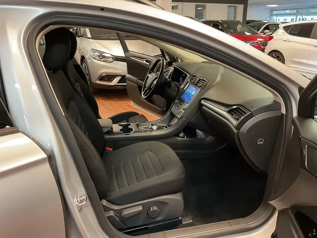 Ford Mondeo 2.0 EcoBlue - Thumbnail 27