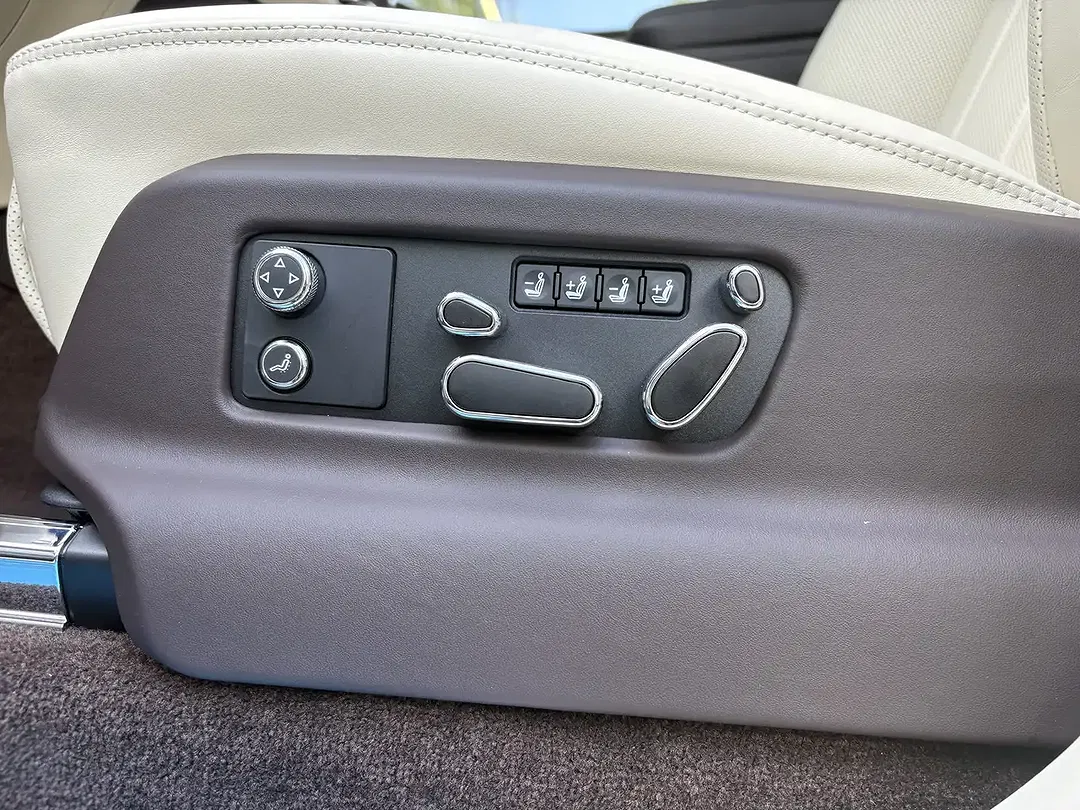 Bentley Bentayga 4.0 V8 Speed - Thumbnail 11