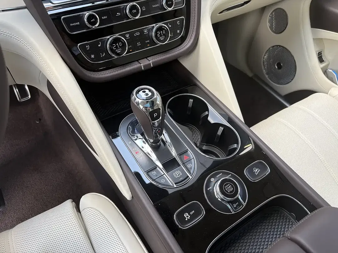 Bentley Bentayga 4.0 V8 Speed - Thumbnail 7