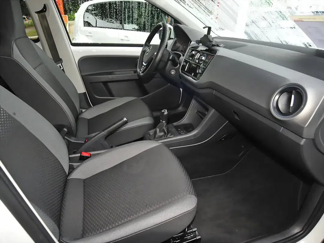 Volkswagen up! 1.0 MPI Active - Thumbnail 9
