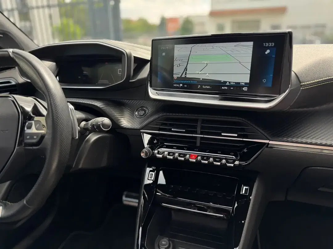 Peugeot 2008 BlueHDi GT - foto 15