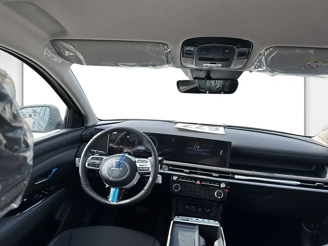 Hyundai TUCSON 1.6 Hybrid T-GDI Trend - Thumbnail 9