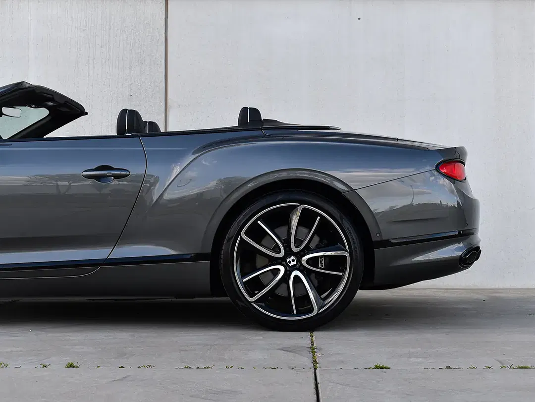 Bentley Continental GTC 4.0 V8 Mulliner - Thumbnail 11