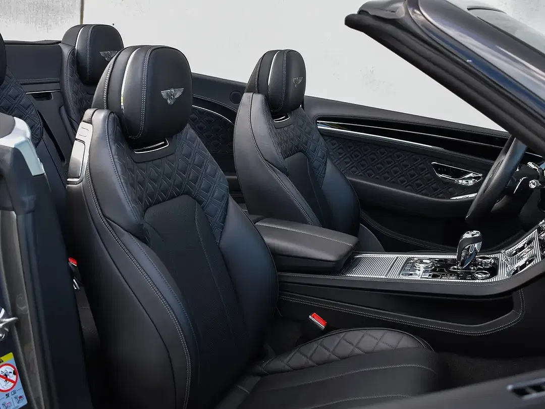 Bentley Continental GTC 4.0 V8 Mulliner - Thumbnail 39