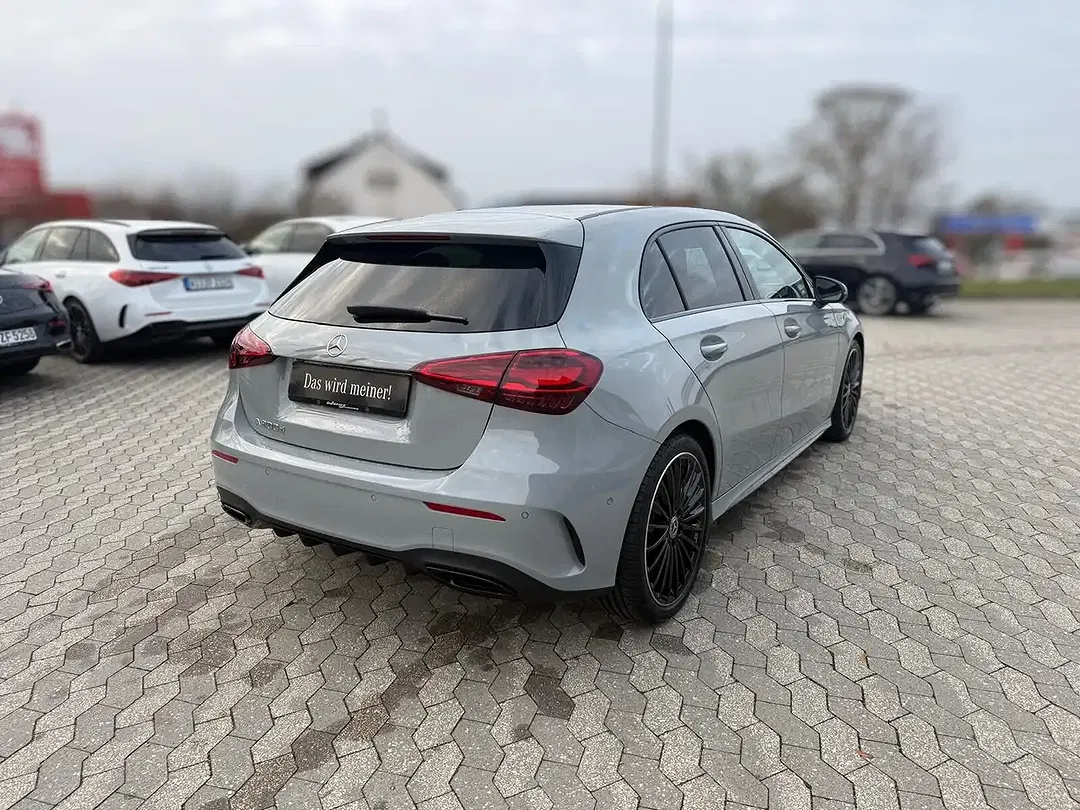 Mercedes-Benz A 200 AMG Night Edition - Thumbnail 2