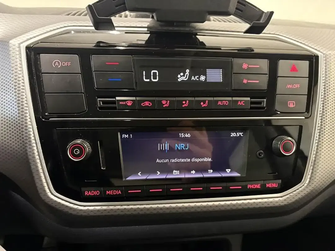 Volkswagen up! Active - Thumbnail 12