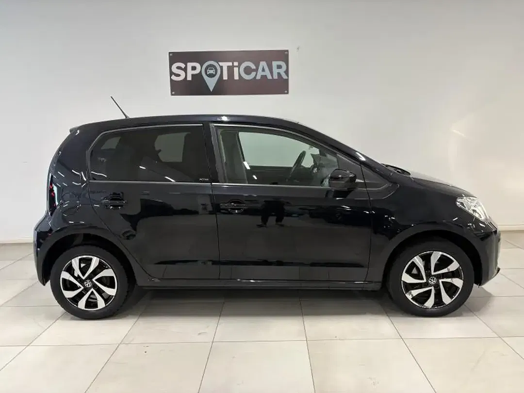 Volkswagen up! Active - Thumbnail 6