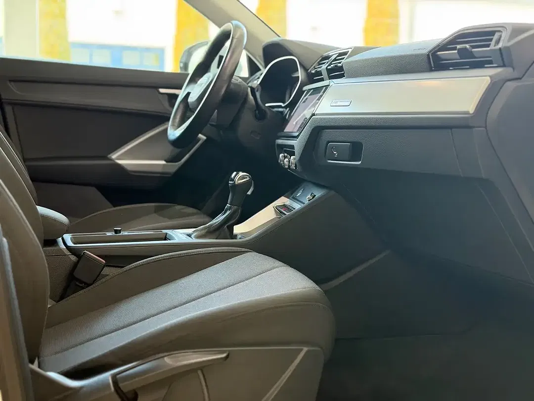 Audi Q3 35 TFSI AUT sport - Thumbnail 12