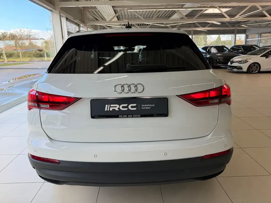 Audi Q3 35 TFSI AUT sport - Thumbnail 6