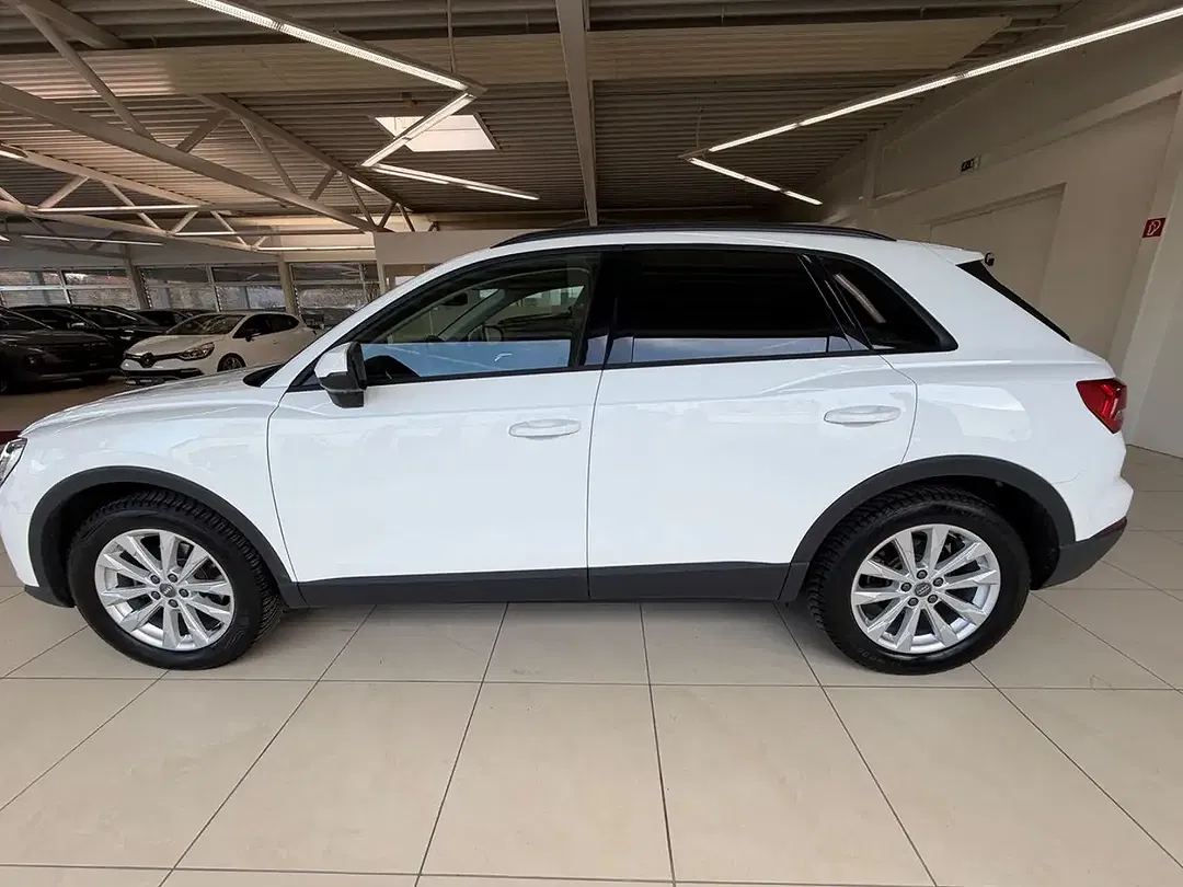 Audi Q3 35 TFSI AUT sport - Thumbnail 8