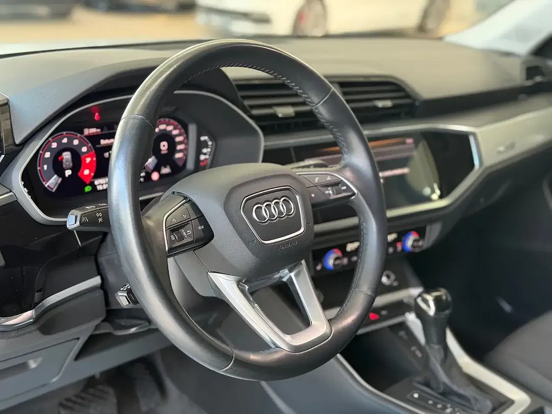 Audi Q3 35 TFSI AUT sport - Thumbnail 9