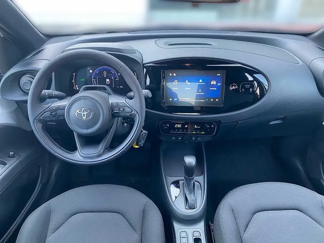 Toyota Aygo X 1.5 Hybrid Active - Thumbnail 8