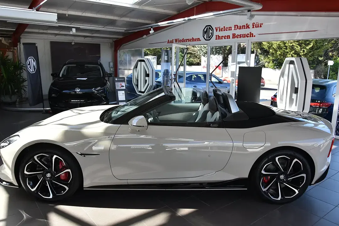 MG Cyberster Xpower - Thumbnail 9