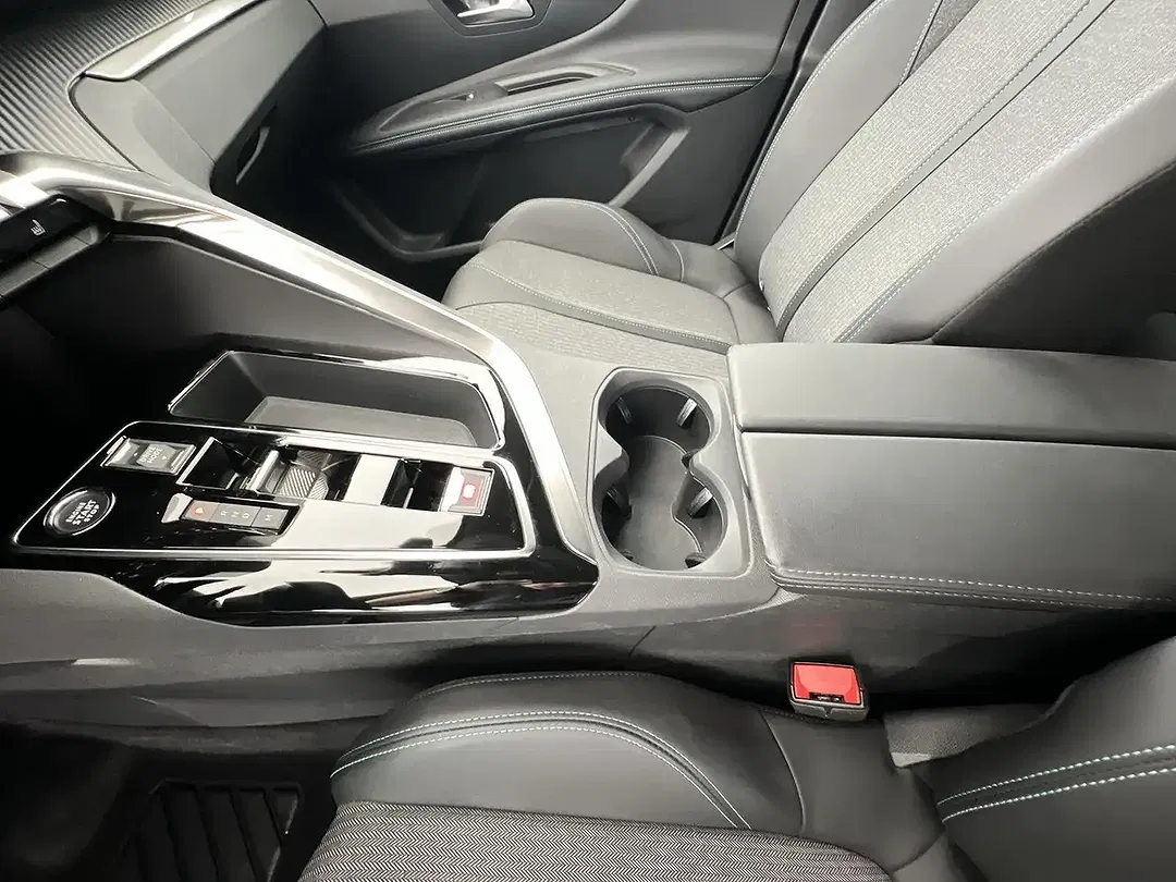 Peugeot 3008 Allure - Thumbnail 14