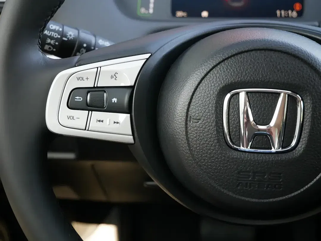 Honda Jazz 1.5 i-MMD Hybrid Elegance - Thumbnail 12