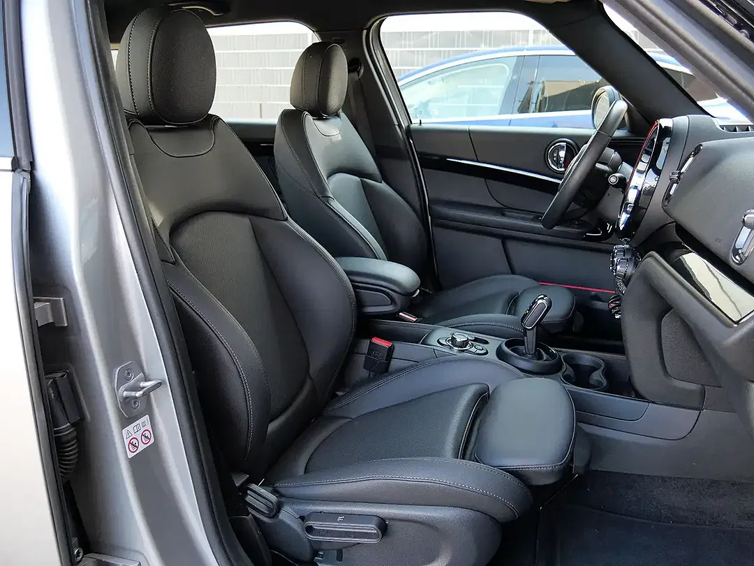 MINI Cooper Countryman - Thumbnail 23