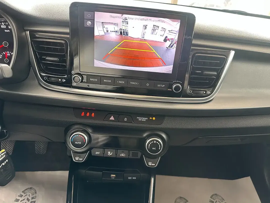 Kia Rio Vision - Thumbnail 8