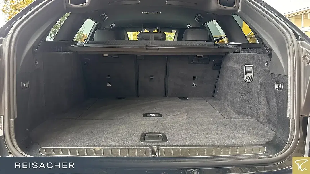 BMW 530 xDrive Touring Luxury - Thumbnail 10