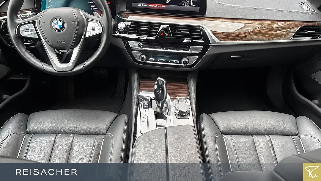 BMW 530 xDrive Touring Luxury - Thumbnail 6
