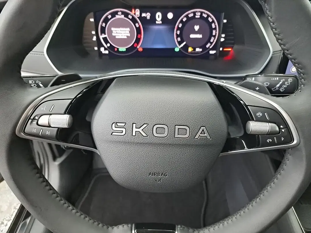 Skoda Octavia 1.5 TSI MHEV DSG Combi Selection - foto 15