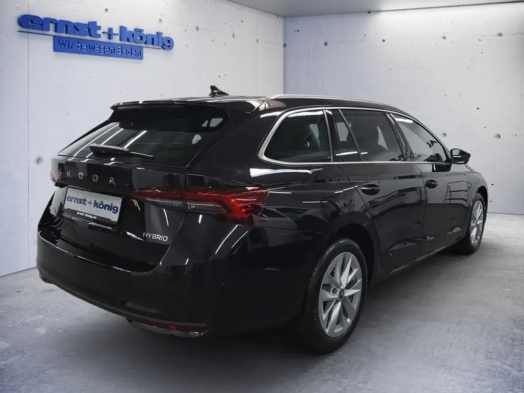 Skoda Octavia 1.5 TSI MHEV DSG Combi Selection - Thumbnail 3
