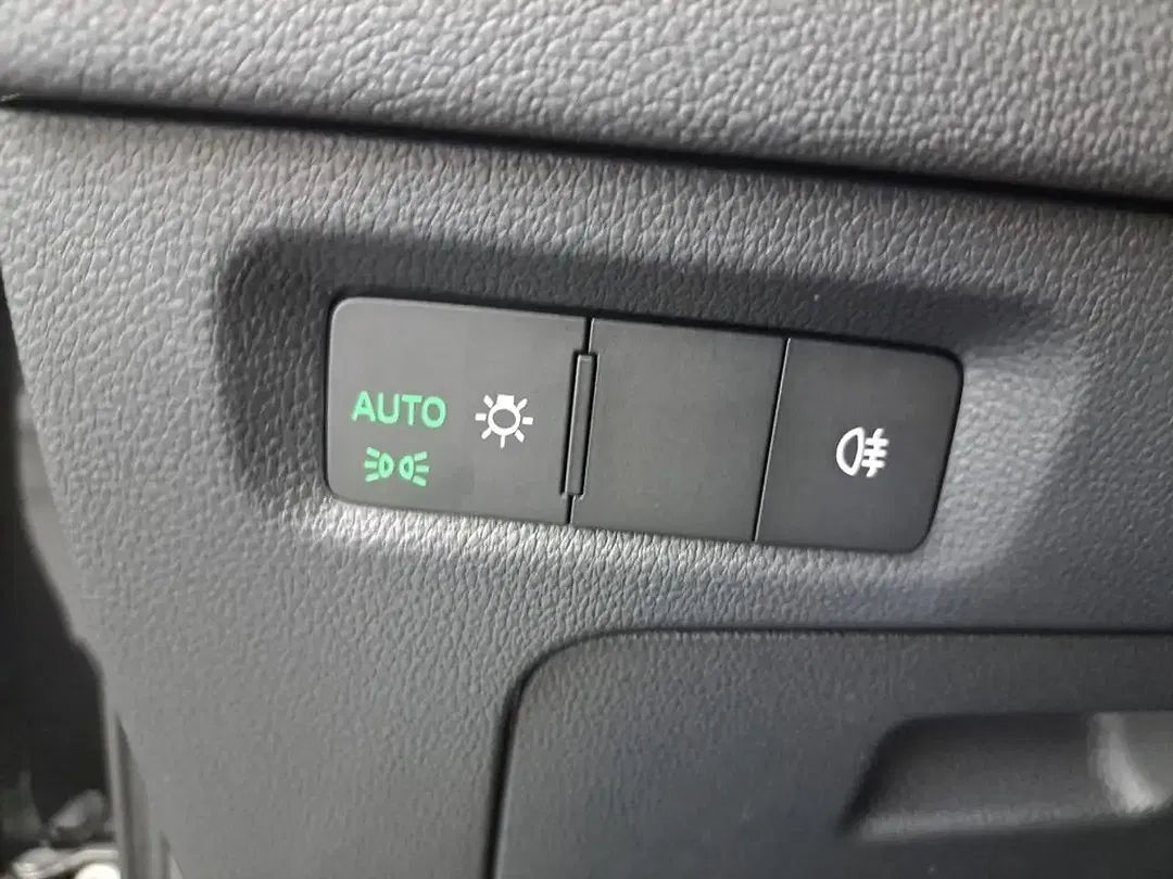 Skoda Octavia 1.5 TSI MHEV DSG Combi Selection - Thumbnail 9