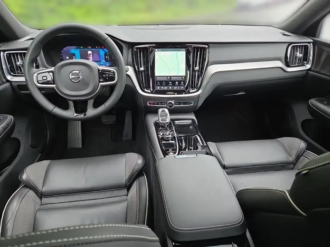 Volvo S60 T8 PHEV Hybrid AWD Ultimate Plus Dark - Thumbnail 10
