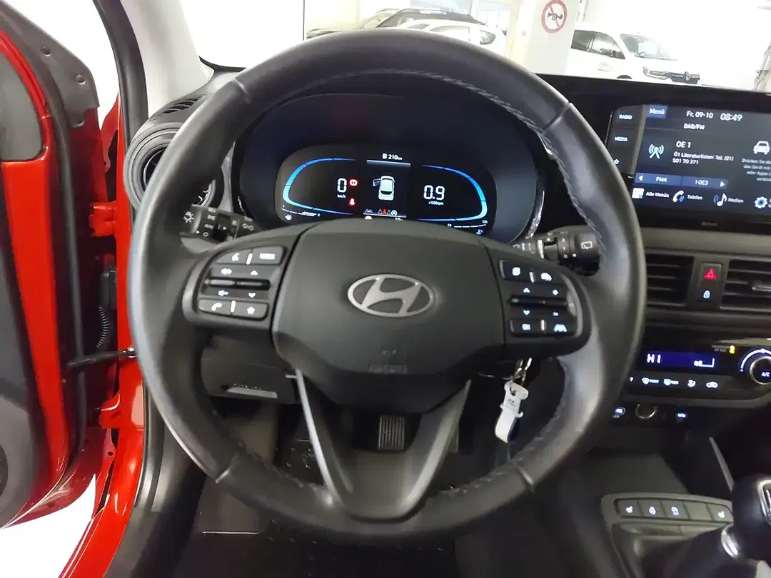 Hyundai i10 1.0 Trend - Thumbnail 13