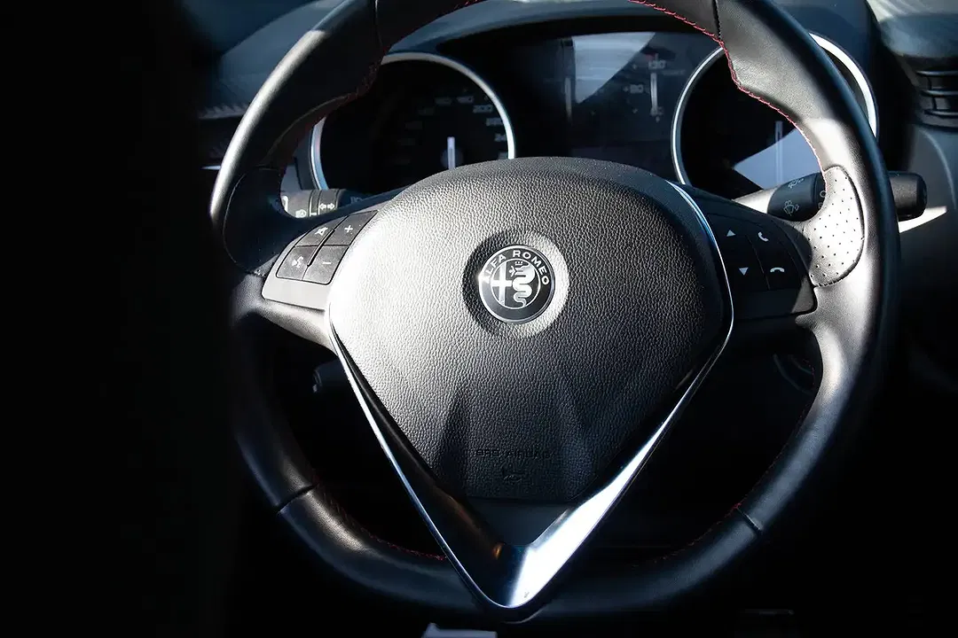 Alfa Romeo Giulietta 1.4 Turbo Sprint - Thumbnail 10