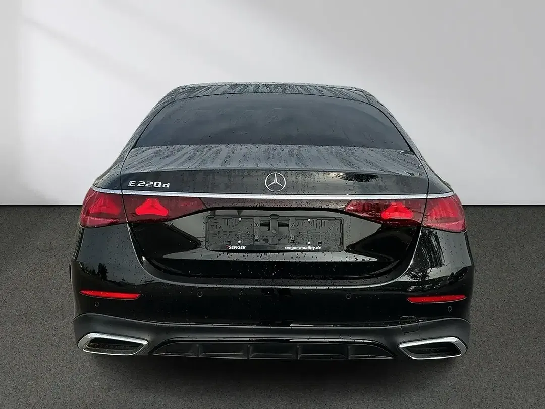 Mercedes-Benz E 220 Burmester AMG Line Night - Thumbnail 5