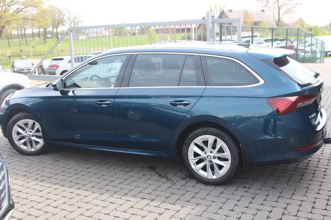 Skoda Octavia 1.0 TSI Combi - Thumbnail 9