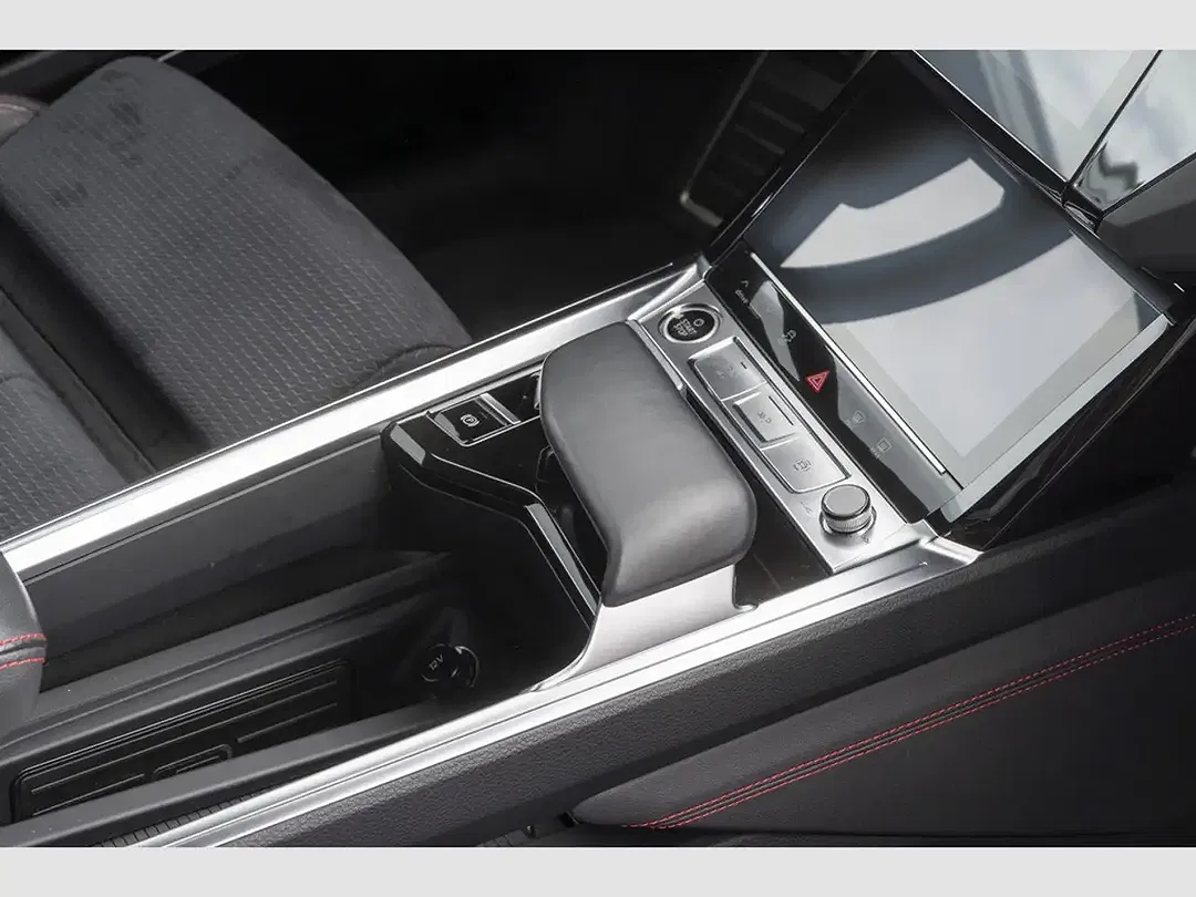 Audi Q8 e-tron 55 quattro Matrix LED S line - Thumbnail 8