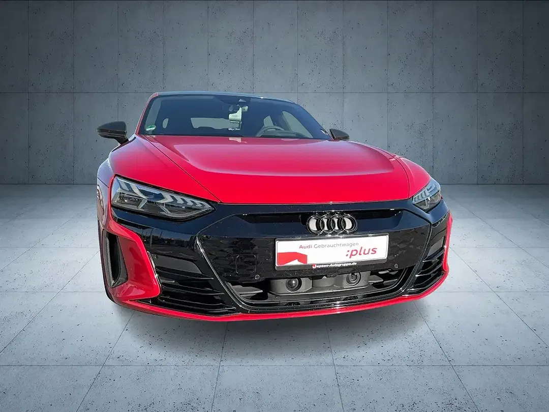 Audi RS e-tron GT - Thumbnail 8