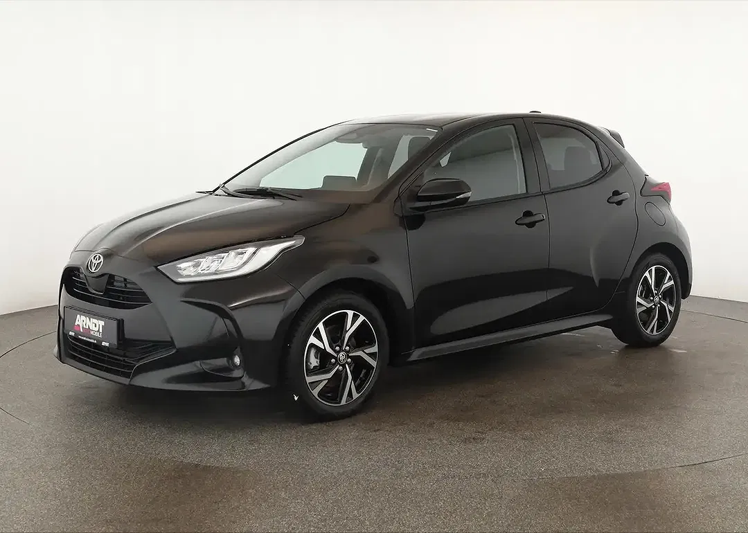 Toyota Yaris Hybrid Teamplayer - Thumbnail 2