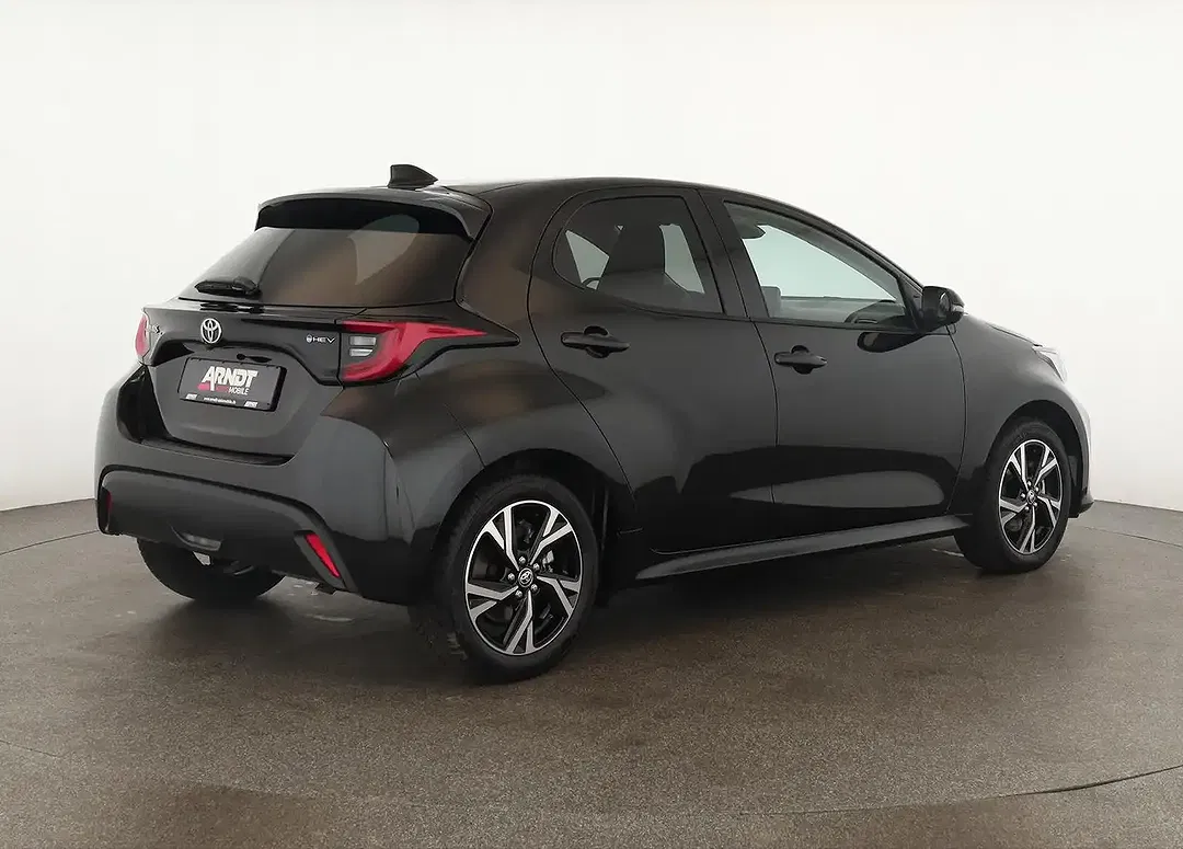 Toyota Yaris Hybrid Teamplayer - Thumbnail 5