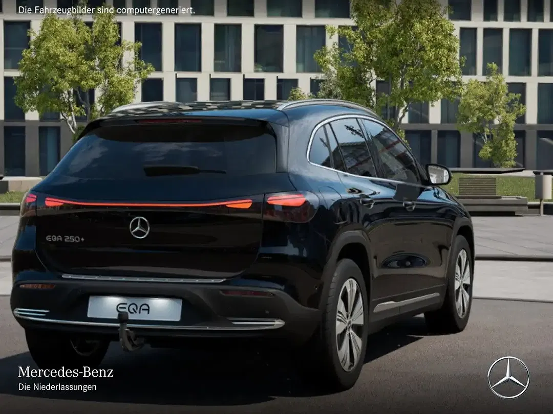 Mercedes-Benz EQA 250 - Thumbnail 4