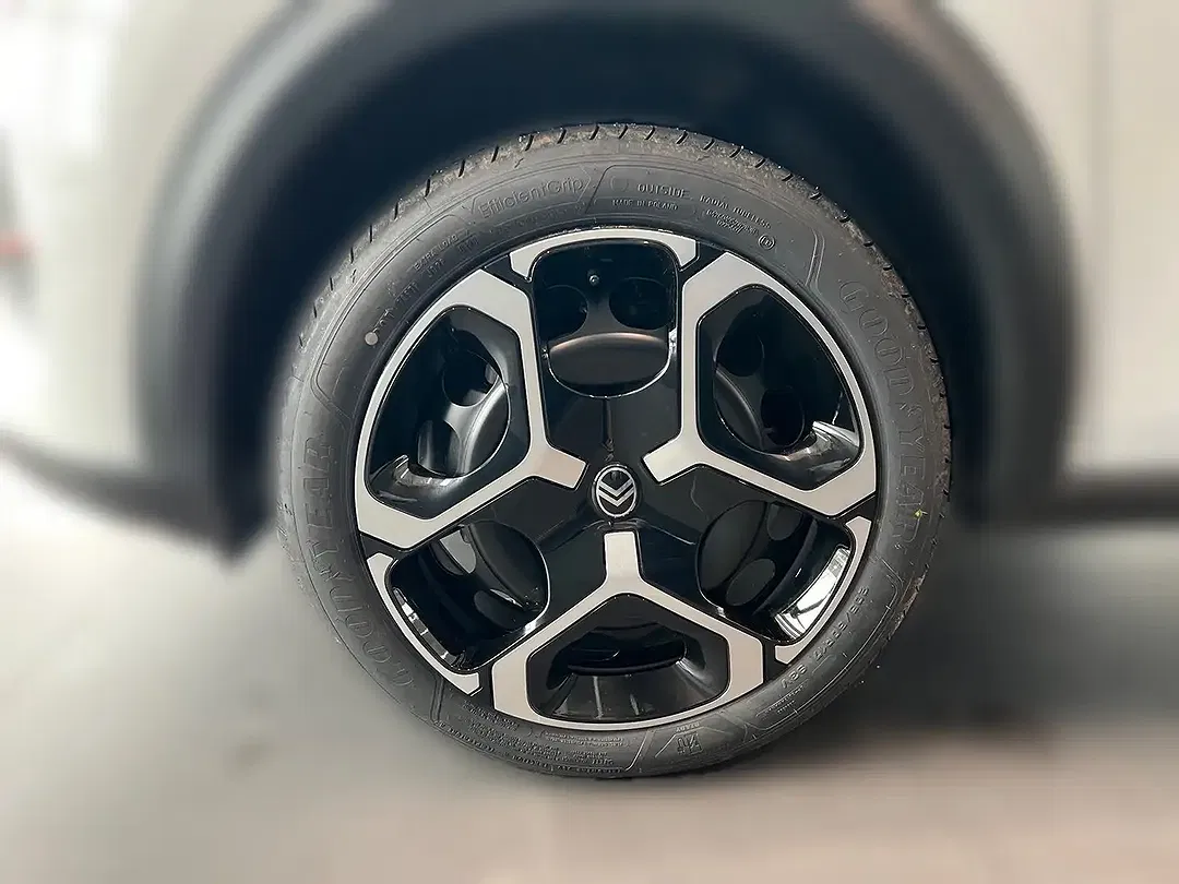 Citroen C3 1.2 Plus Urban - Thumbnail 9