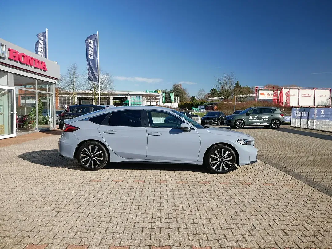 Honda Civic 2.0 i-MMD Hybrid Elegance - Thumbnail 6