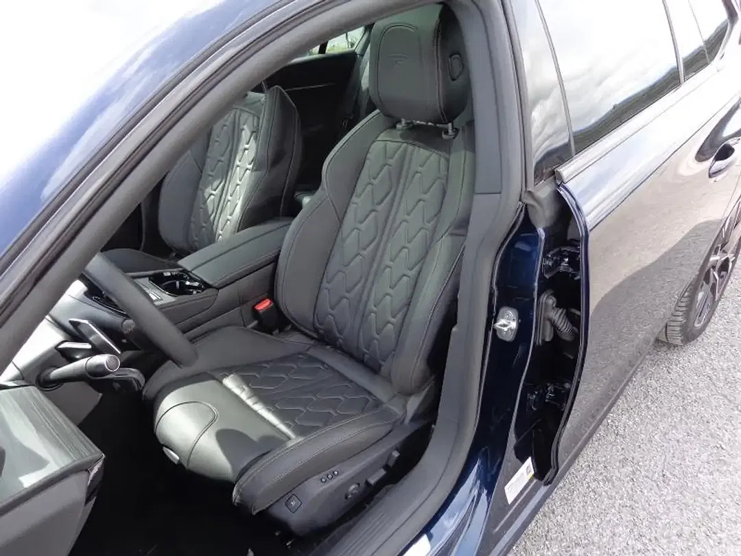 Peugeot 508 HDi EAT8 GT - Thumbnail 9