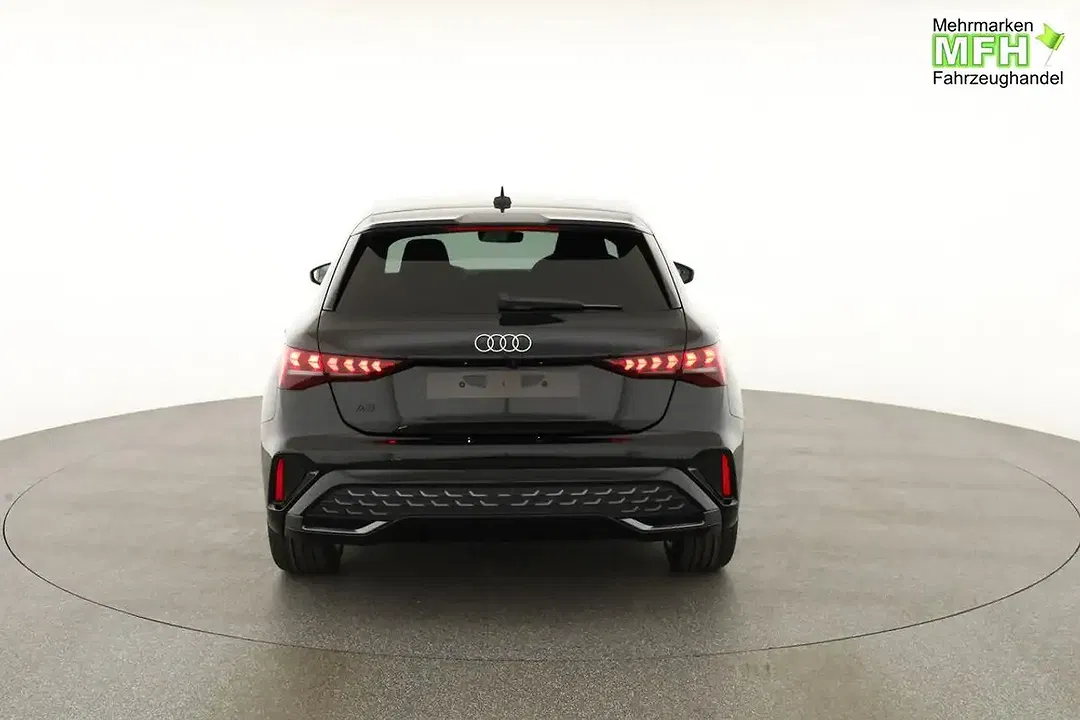 Audi A3 35 TFSI S tronic Sportback S line - Thumbnail 15