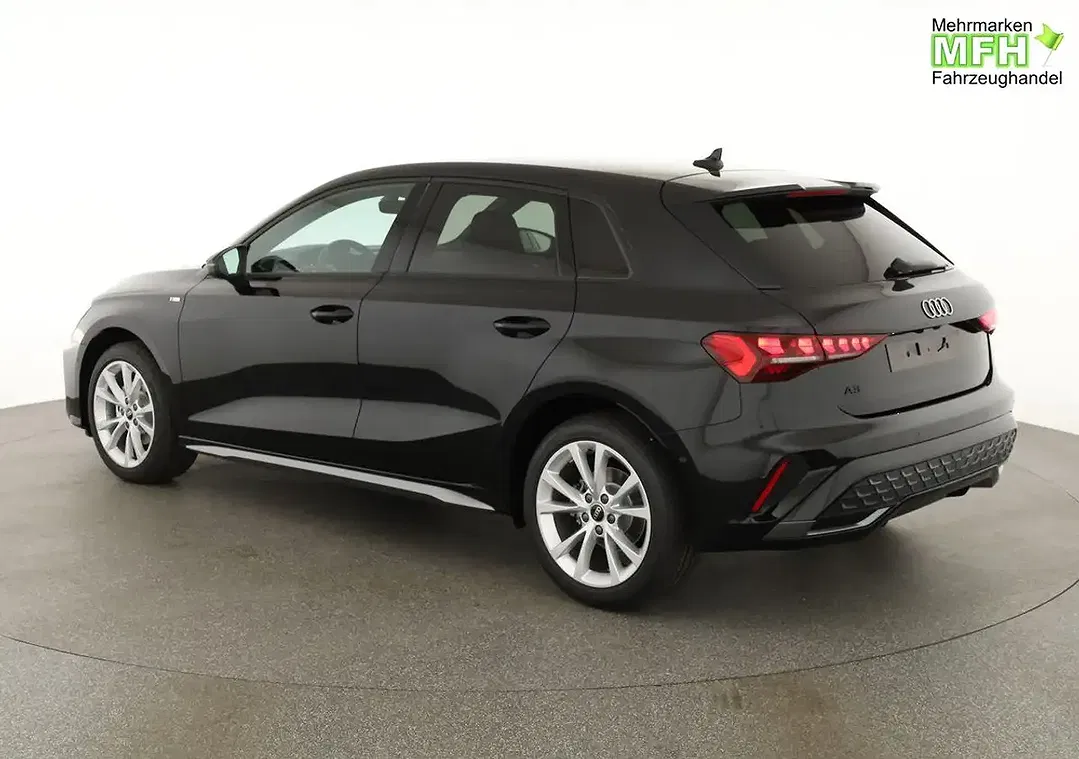 Audi A3 35 TFSI S tronic Sportback S line - Thumbnail 3