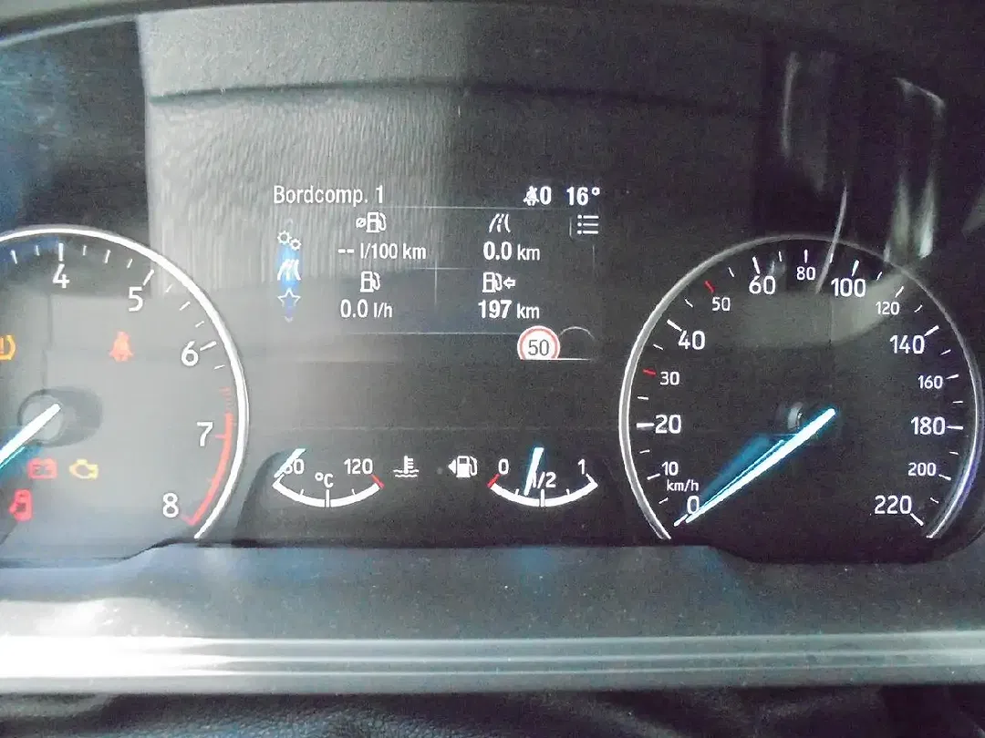 Ford EcoSport ST-Line - Thumbnail 11