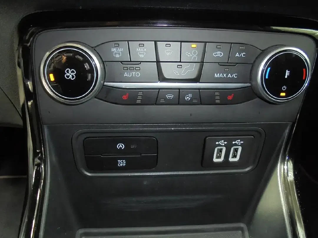 Ford EcoSport ST-Line - Thumbnail 13