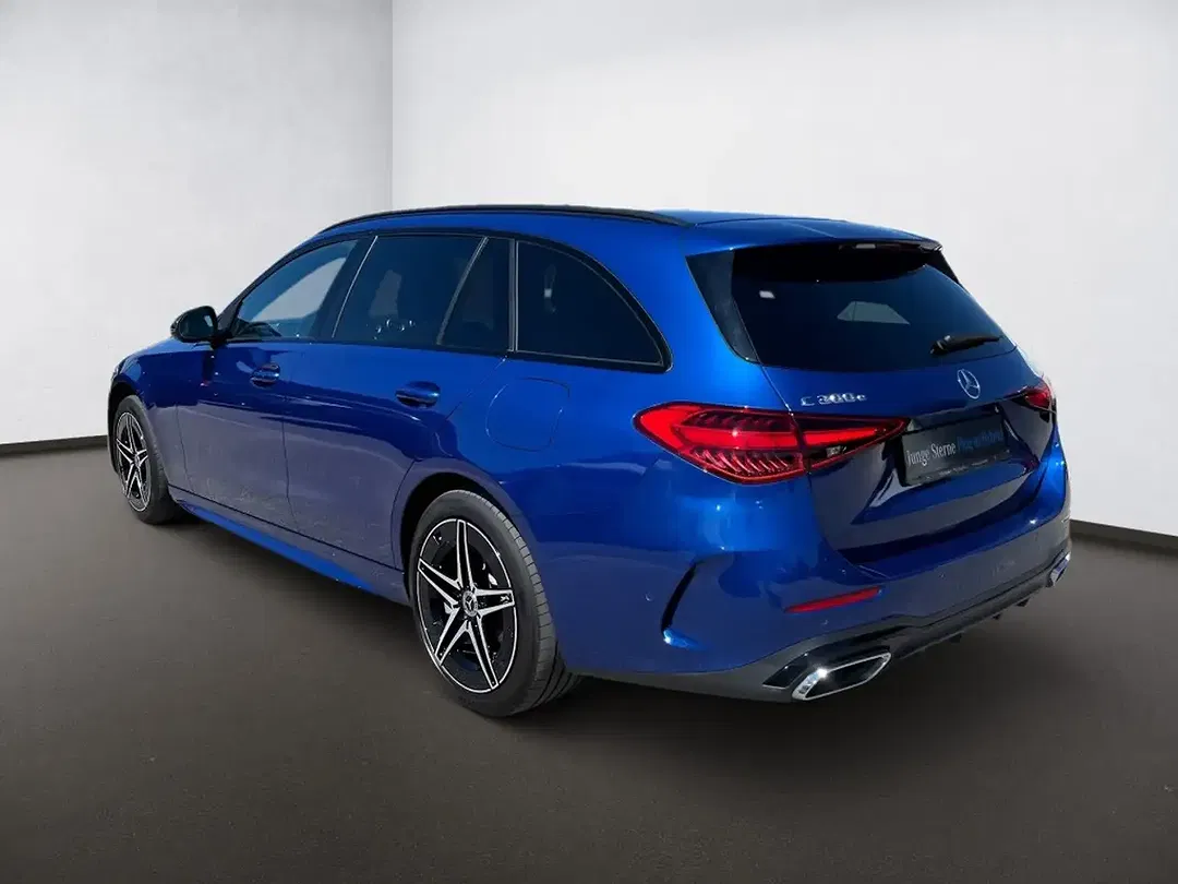 Mercedes-Benz C 300 AMG Night - Thumbnail 3