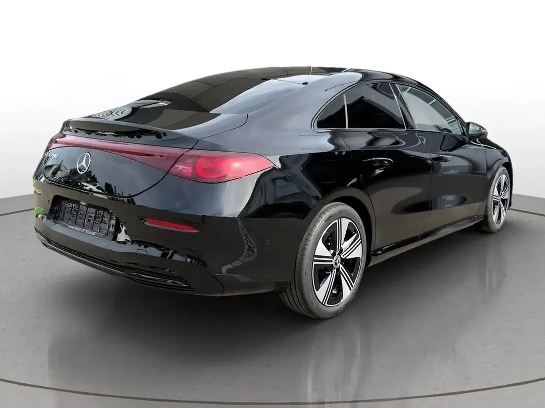 Mercedes-Benz CLA 200 Progressive Night - Thumbnail 4