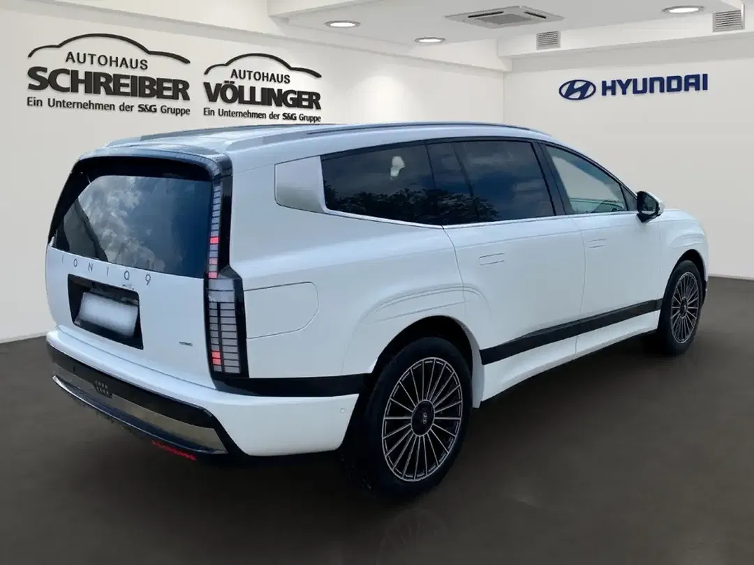 Hyundai IONIQ 9 4WD UNIQ - Thumbnail 3