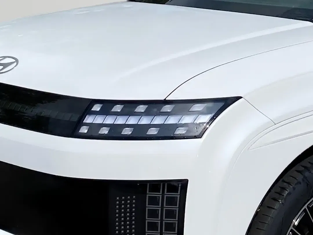 Hyundai IONIQ 9 4WD UNIQ - Thumbnail 5
